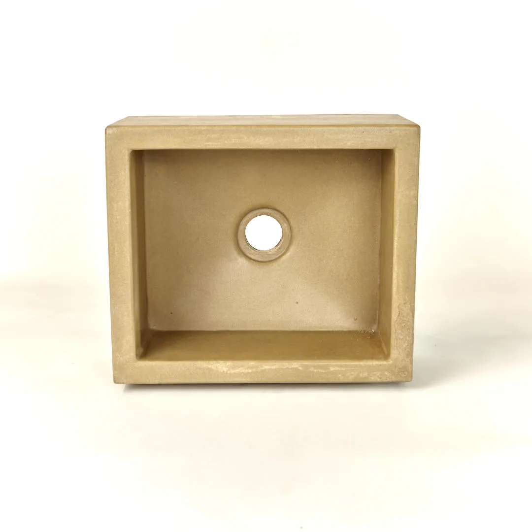 Vaso - Small - Dijon, the piece itself