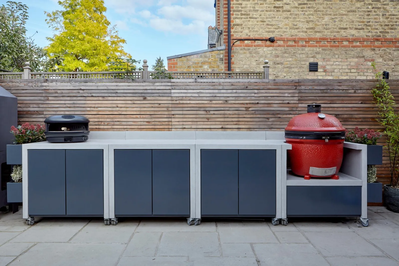 Powder Coated Steel - Modular Outdoor Kitchen (MOK), a W+R project
